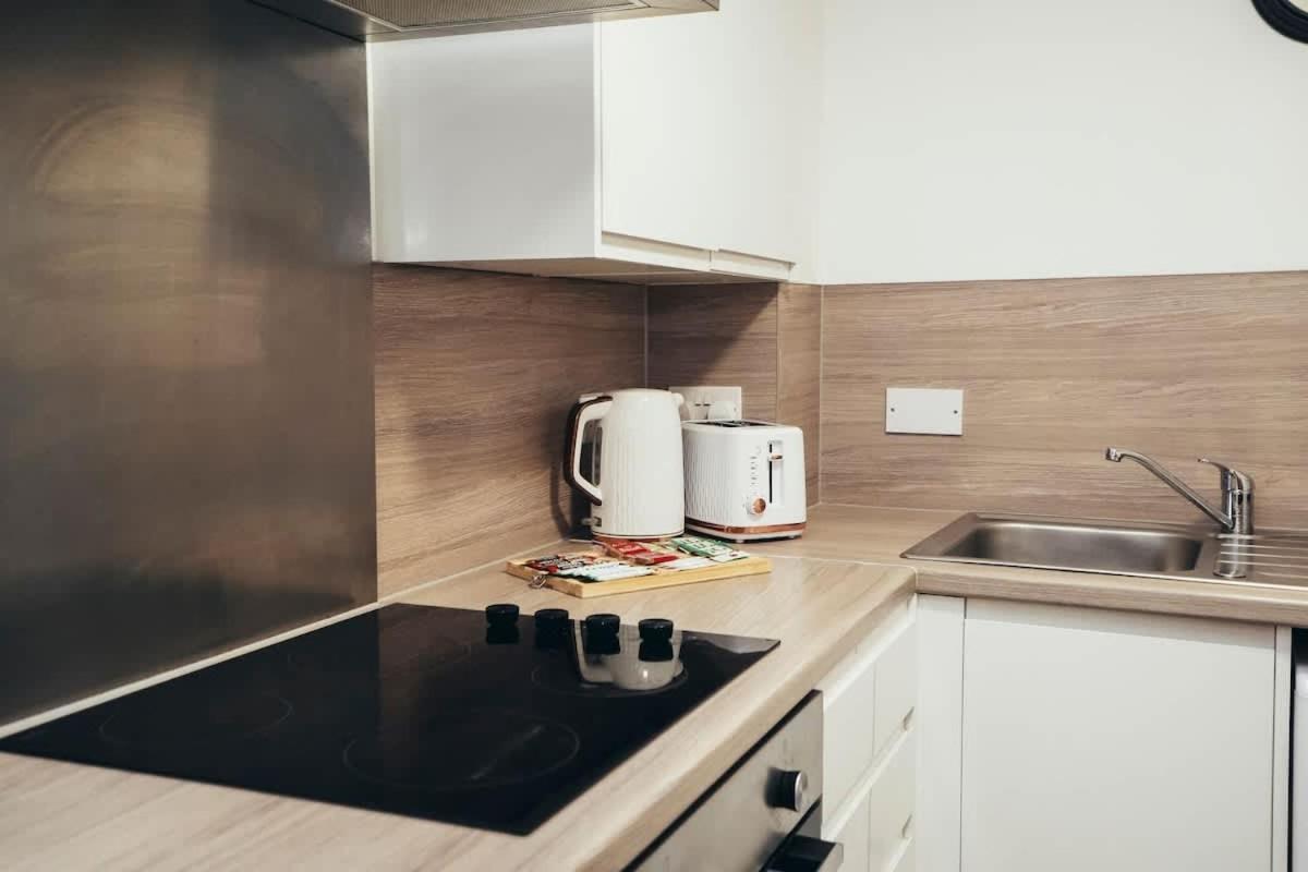 1Br City Centre Apt, Self Check In, Wifi, By Derbnb Шефилд Екстериор снимка