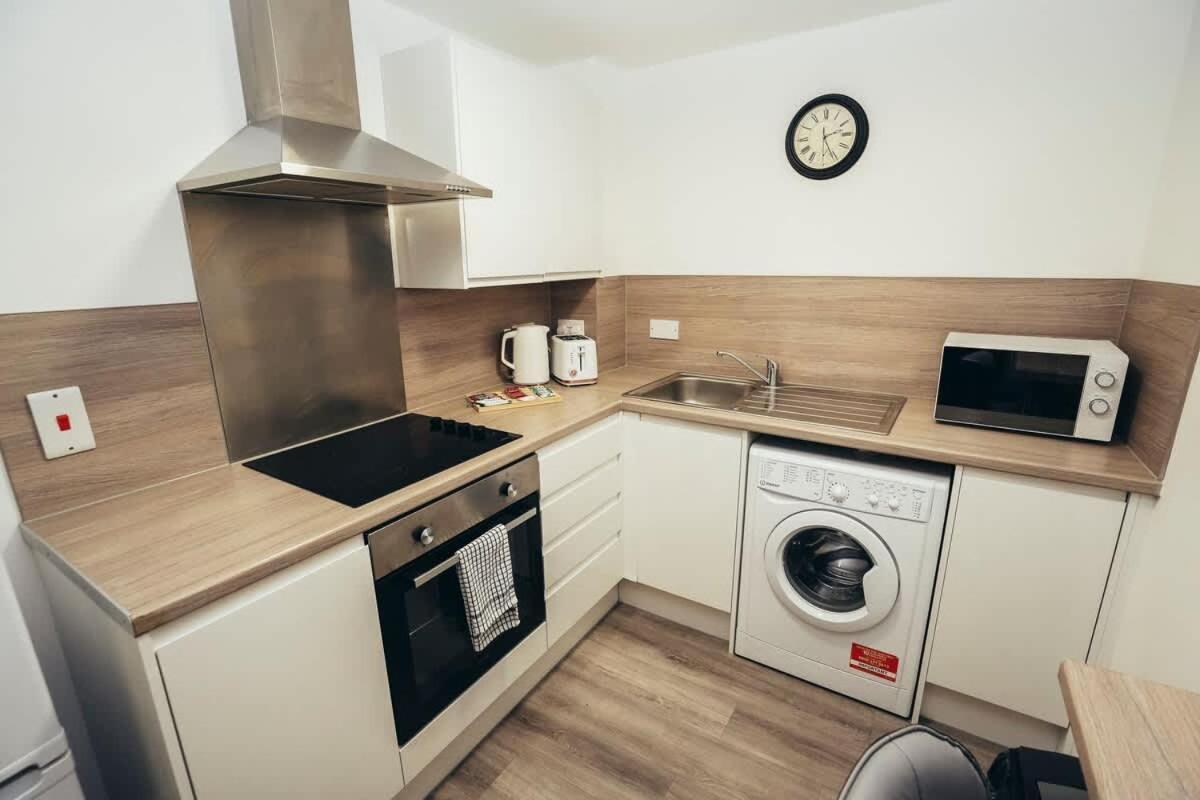 1Br City Centre Apt, Self Check In, Wifi, By Derbnb Шефилд Екстериор снимка
