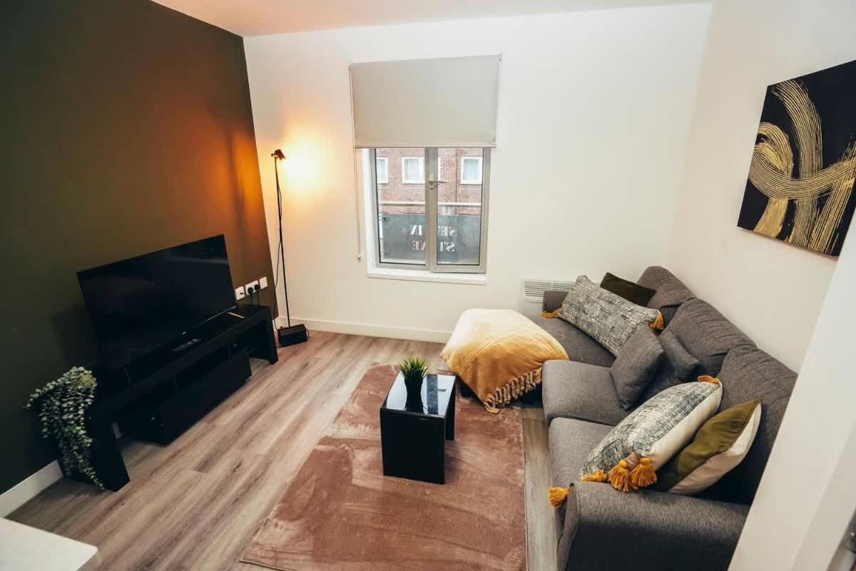 1Br City Centre Apt, Self Check In, Wifi, By Derbnb Шефилд Екстериор снимка