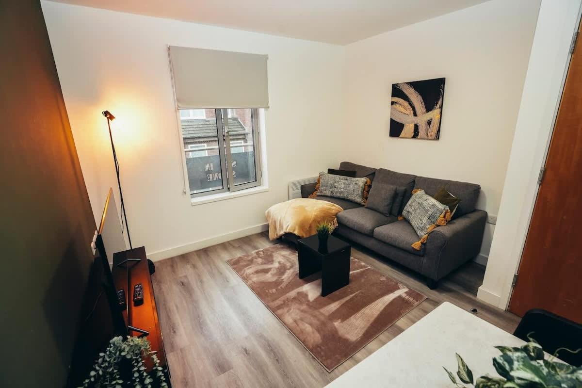 1Br City Centre Apt, Self Check In, Wifi, By Derbnb Шефилд Екстериор снимка